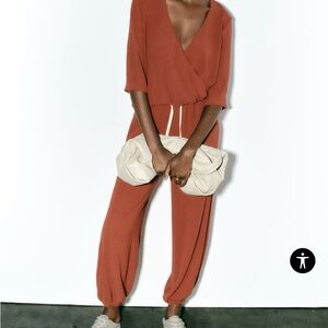 NWT ZARA TEXTURED SURPLUS WRAP TOP & MATCHING JOGGER PANT IN RUST SZ S